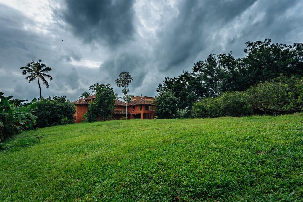 Mynaakom Villa Kochi Exterior foto